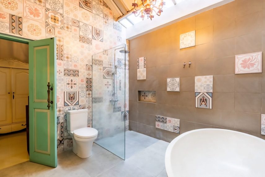 WhatsApp Image 2025-10-29 at 09.40.16 (1)