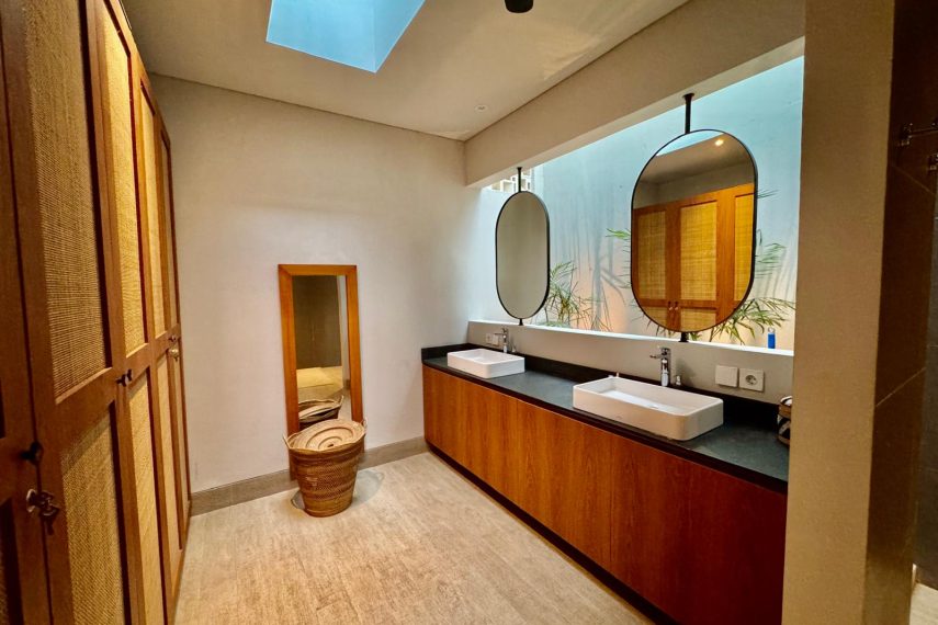 WhatsApp Image 2025-11-05 at 13.55.56 (10)